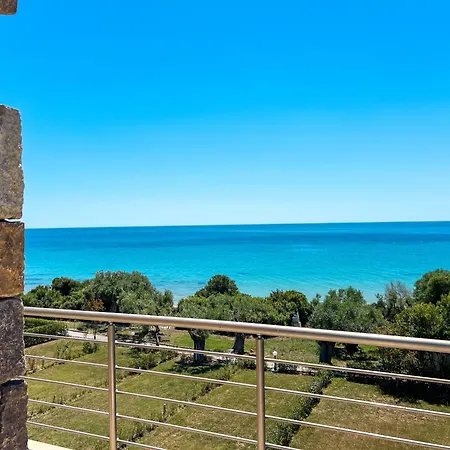 Vana Villa Possidi